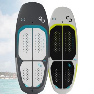 Nový Evolve V3 a menší Evolve S wingboards přichází do prodeje. Nyní k dostání ve dvou verzích v několika velikostech,...